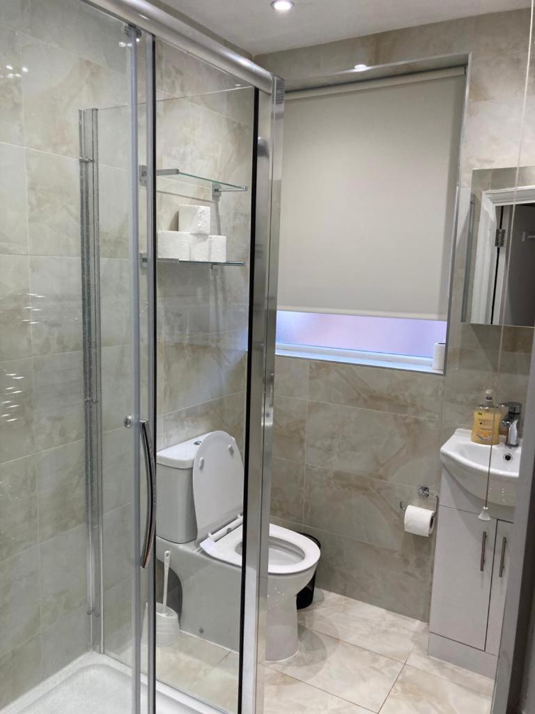 Twin Towerd Hotel London Bagian luar foto
