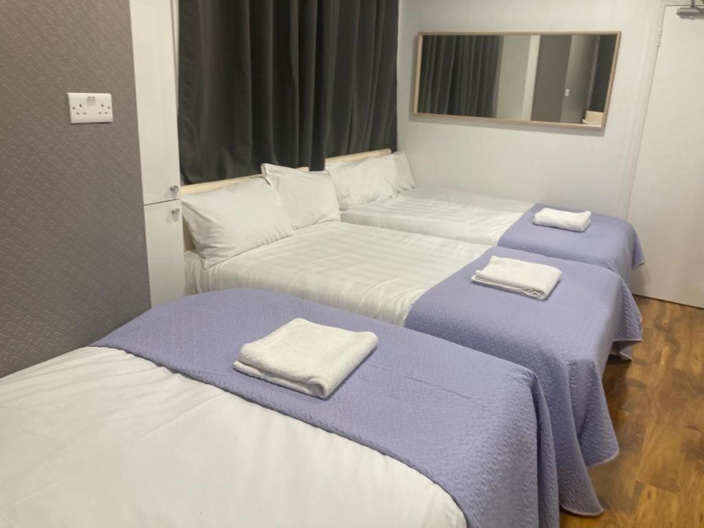 Twin Towerd Hotel London Bagian luar foto